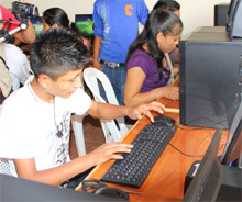 PREVENIR: Youth violence prevention in Central America. Computer training © GIZ