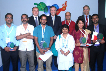 Award winners of All India Environmental Journalism Competition with Ambassador Michael Steiner, Dr Dieter Mutz, Darryl D’Monte and Gerhard Gerritzen during IFAT India fair