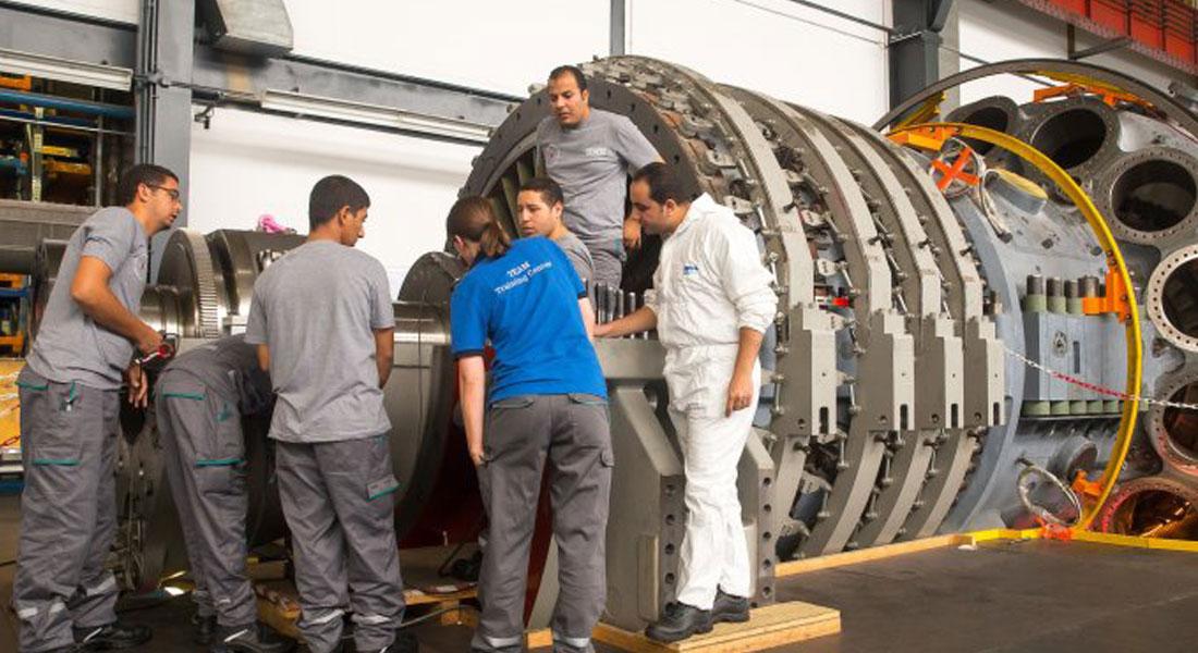 Trainees are trained at a learning island.