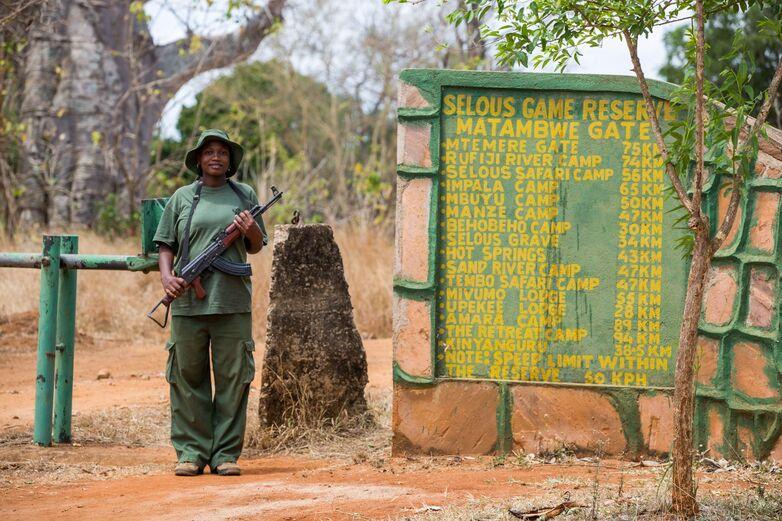 Tansania. Im Serengeti-Distrikt unterstützt das Programm die Distriktverwaltung unter anderem bei Planung, Koordination und Management. © GIZ