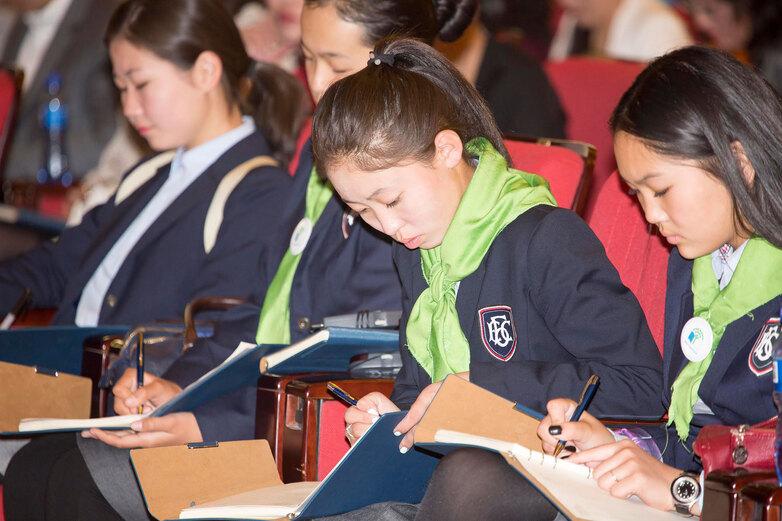 Bildung für nachhaltige Entwicklung ist ein wesentlicher Aspekt in dem neuen Curriculum. © Photographer- A.Enkhjargal (ESD project)