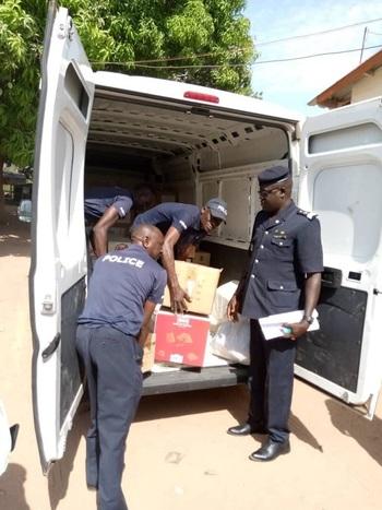 gizimage-gambia-polizei-01