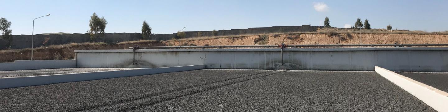 Klärschlamm wird als nachhaltiger Dünger in Trockenbeeten genutzt.