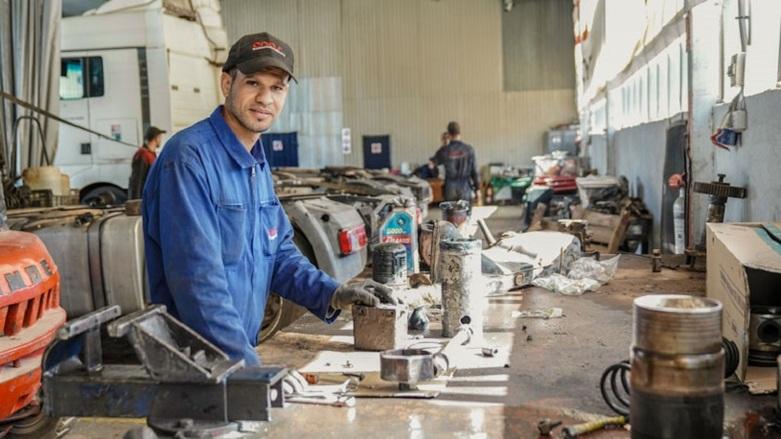 Apprenant opérateur logistique en formation