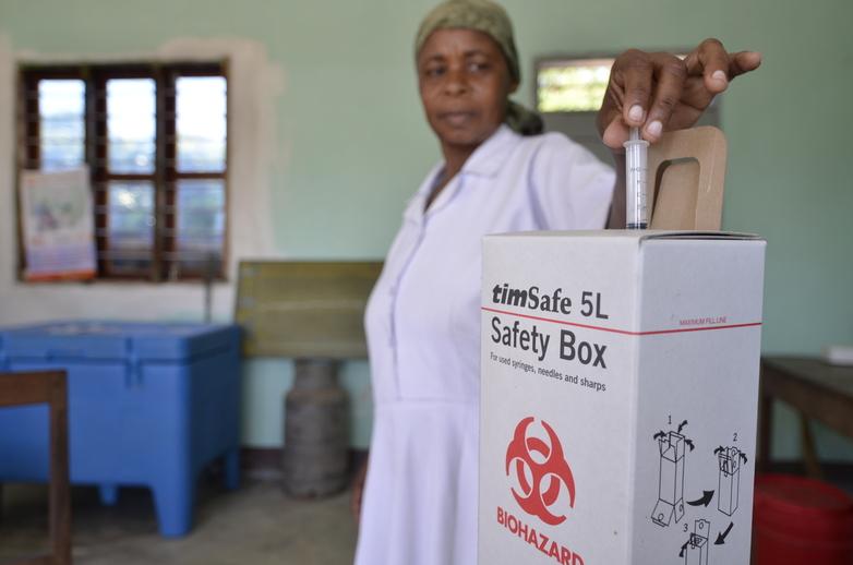 gizimage_universal_health_global_03