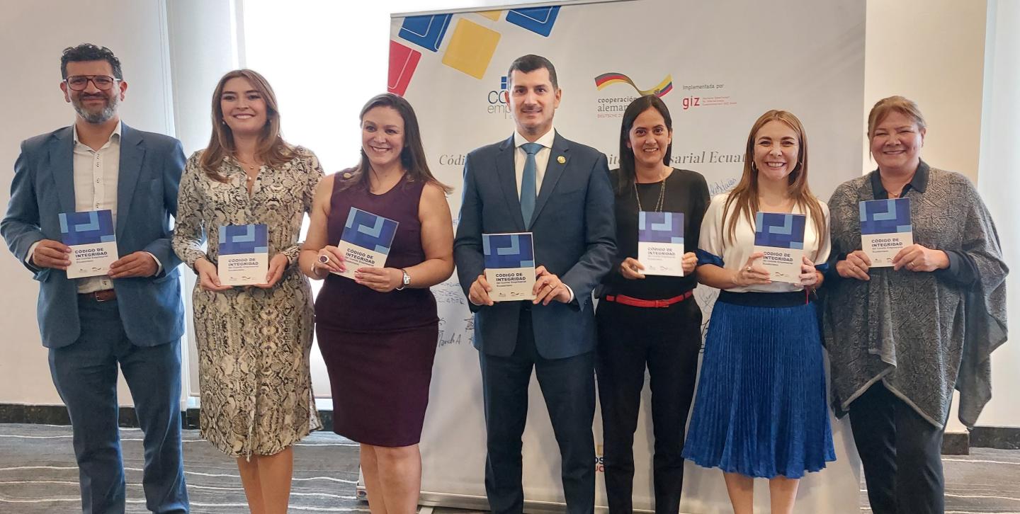 Gruppenbild der elf Projektbeteiligten 