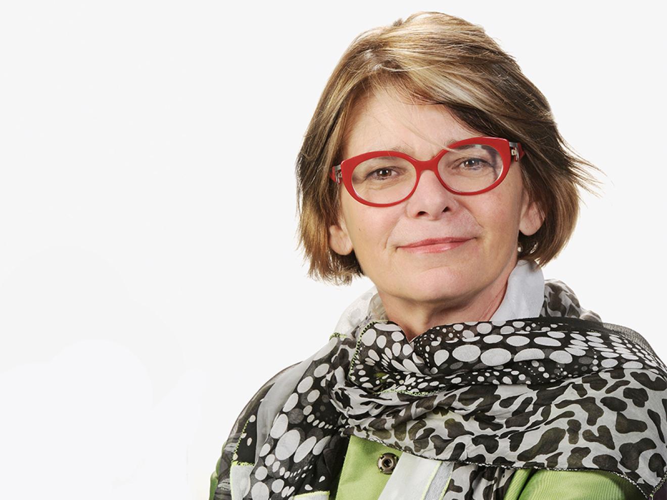 Portrait Frau  CHANTAL DE JONGE OUDRAAT