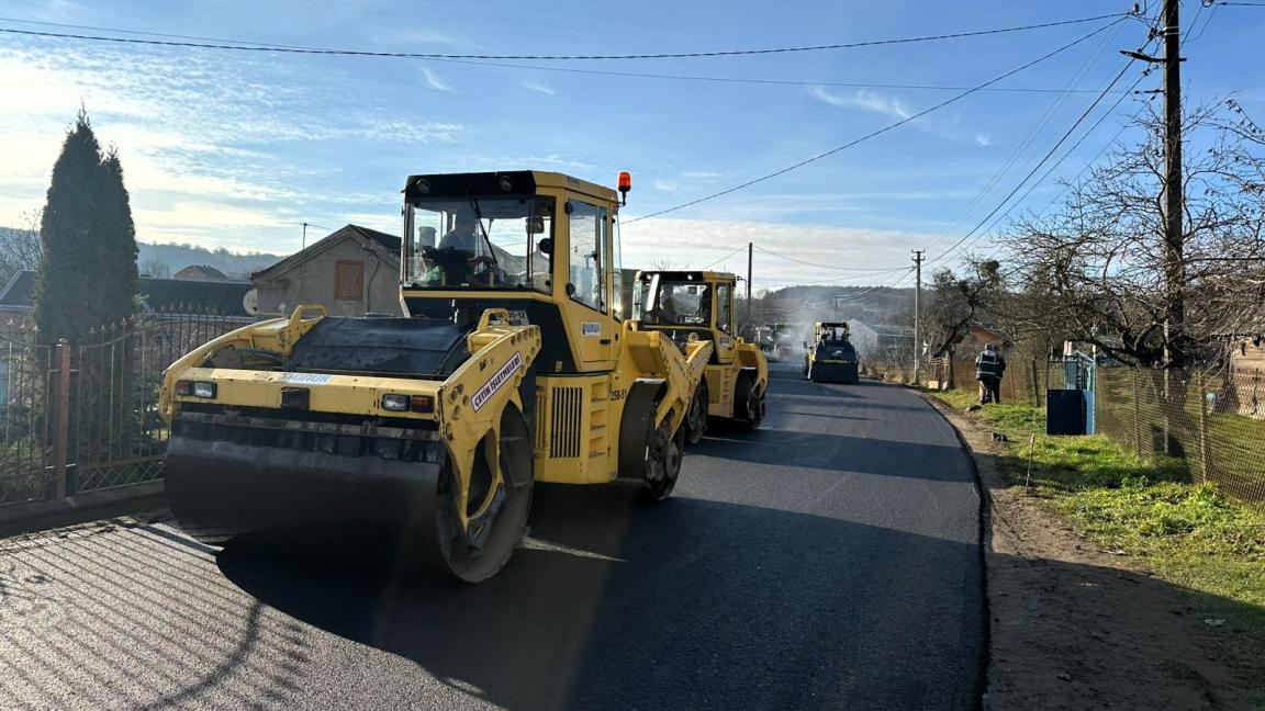 Straßen werden in Lviv saniert