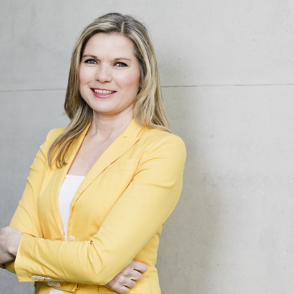 Maria Grunwald Pressesprecherin und Leiterin Medien- und Öffentlichkeitsarbeit 