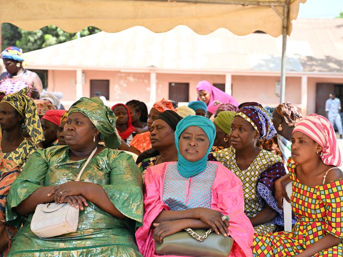 A group of informal cross-border woman traders from Senegal and Guinea-Bissau