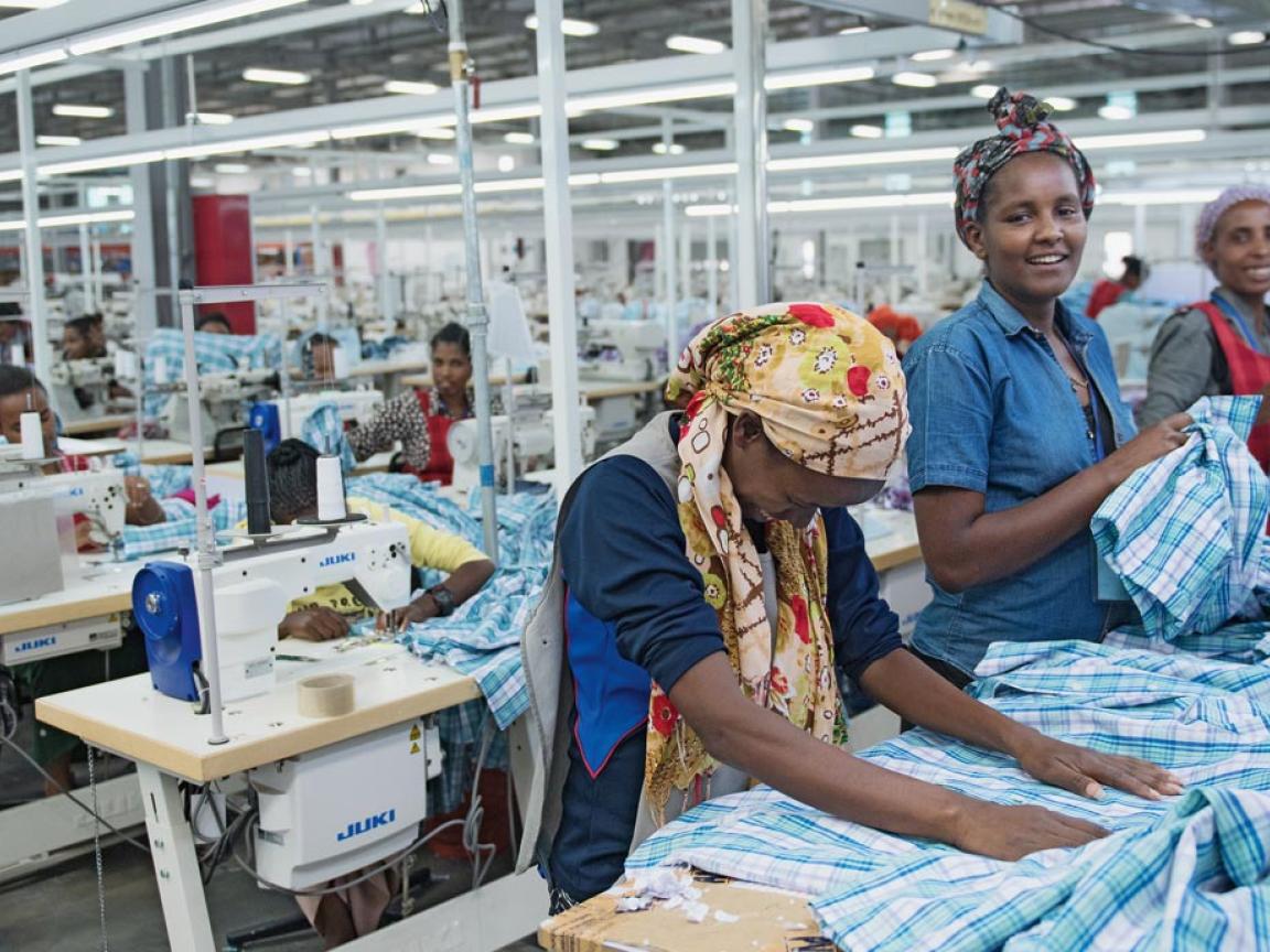 Die Textilindustrie in Äthiopien boomt. Mehr Menschen sollen von den neuen Jobs profitieren.