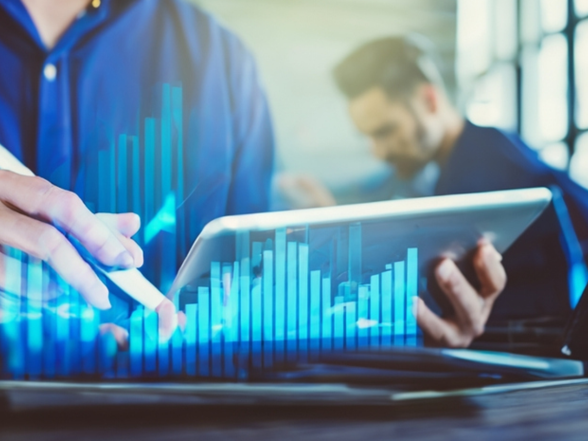 Ein Mann kalkuliert Finanzen. AI generierte Drastellung