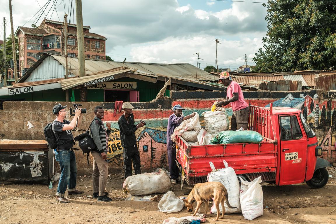 Hands-on community storytelling exercise in Kibera, Nairobi, where trainees practiced visual documentation, as part of the “Resilience Through Our Eyes” training 
