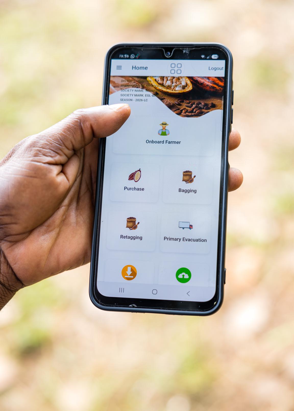 Smartphone displaying Cocoa traceability process