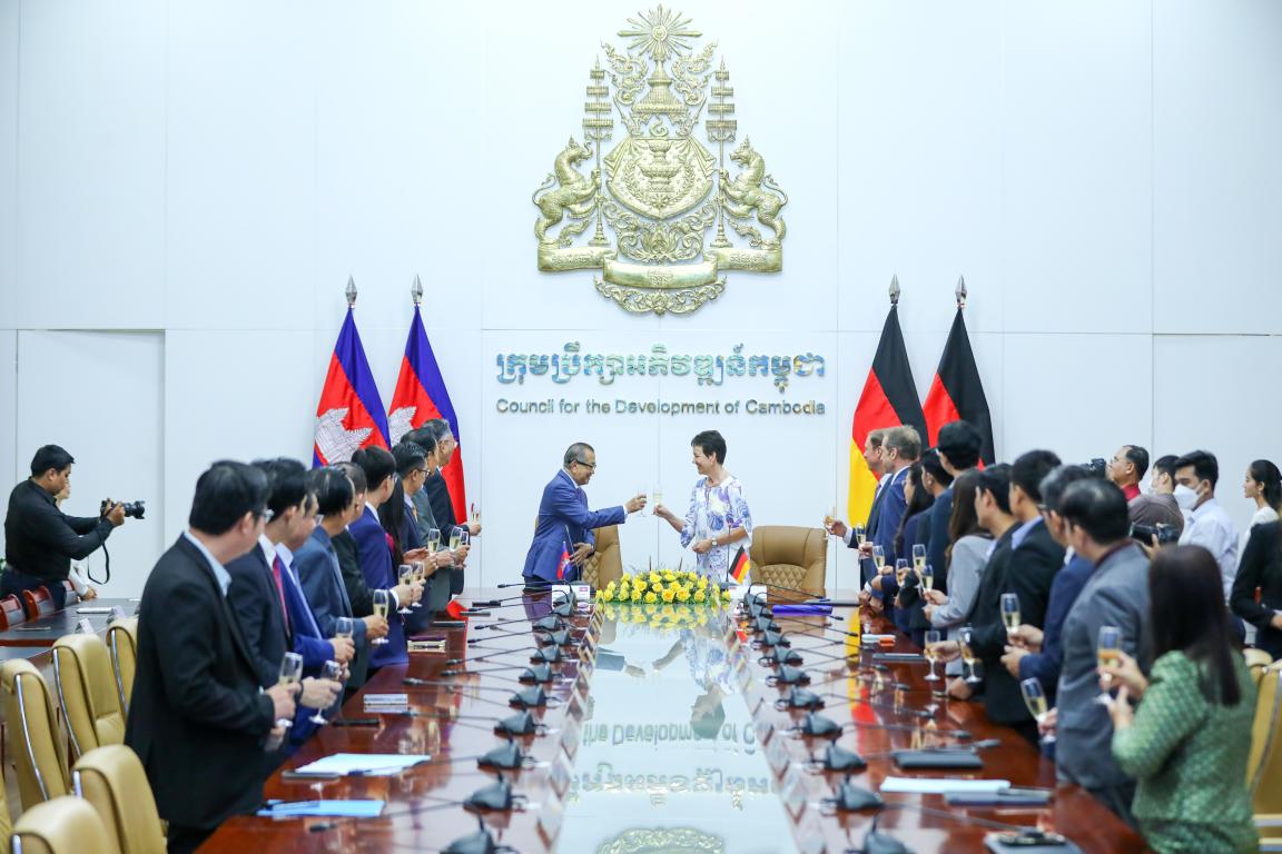 Germany and Cambodia sign Implementation Agreement on stronger Economic Cooperation