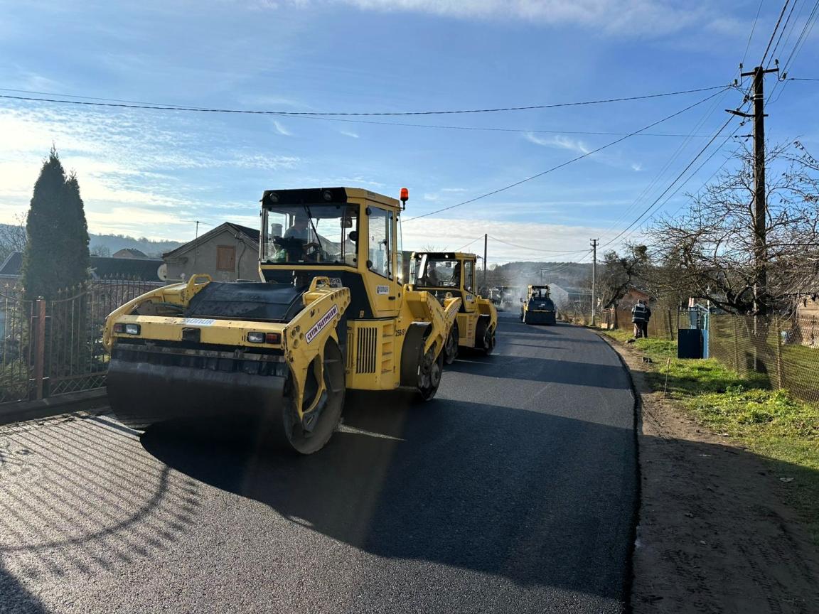 Straßen werden in Lviv saniert