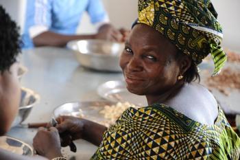 2 - CAADP Policy Advice Woman