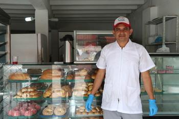Traditional sugarcane press in La Montañita, Caquetá