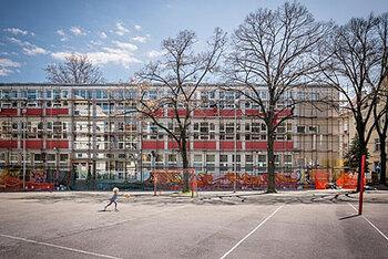 Serbien: Ein Schulgebäude wird energetisch saniert. © GIZ