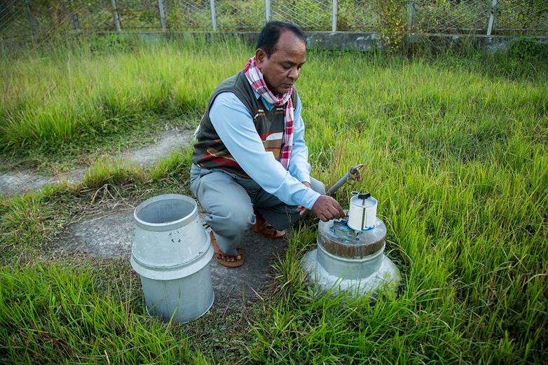 Collecting rainfall data at a gauging station