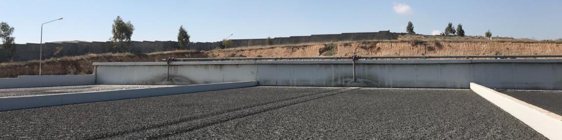 Klärschlamm wird als nachhaltiger Dünger in Trockenbeeten genutzt.