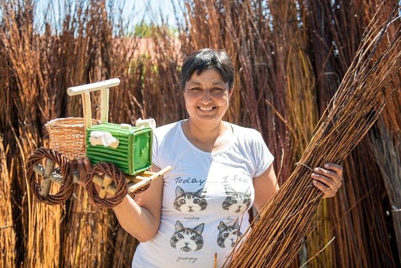 Sanja Petrovic: Sanja Petrovic was supported to start a cooperative of weavers called "Batara” in Šabac (Foto credit: GIZ/ Miodrag Mitja Bogdanovic).