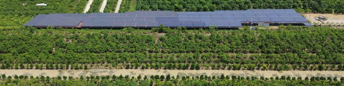 Solaranlagen auf landwirtschaftlichen Feldern