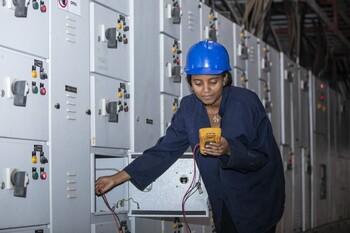 A female industrial mechanic trainee at work in the Hawassa industrial park.