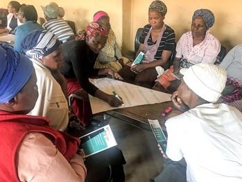 Workshop with Parents, Copyright Small Projects Foundation