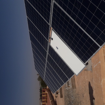 Foto 4_Solaranlage auf dem Dach eines Hauses