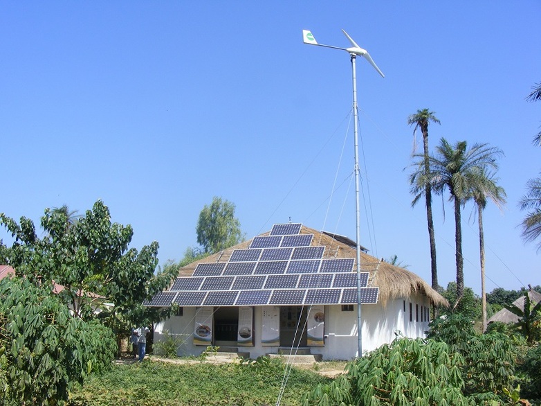 Gambia_RE Law_Photovoltaic roof_EUEI_PDF