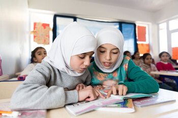 Türkei. Der Schulbesuch führt die Flüchtlingskinder in einen strukturierten Alltag zurück. (Foto: Jan Bosch) © GIZ