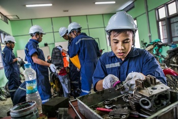 gizIMAGE-skills-youth-myanmar-02