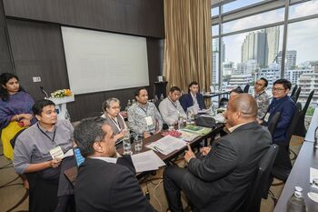 Die ASEAN Negotiating Group on Agriculture (ANGA) konzentrierte sich bei der Simulationsübung im Rahmen des UNFCCC-Trainings in Bangkok im Februar 2020 auf die Vertiefung der Verhandlungsfähigkeiten. Foto: GIZ/Build Yosawat