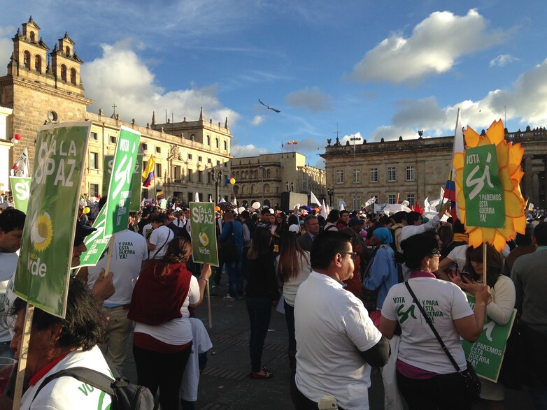 Demonstration in support of the peace agreement in the capital, Bogotá, October 2016 © GIZ