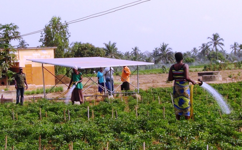 EnDev combats energy poverty with a market-oriented approach that puts the focus on consumers. Photo: GIZ