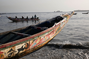 Au Sénégal, la pêche artisanale est de plus en plus menacée par le changement climatique. © Michael Siebert (GIZ)