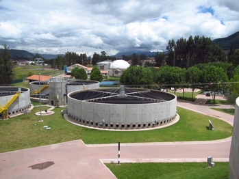 Planta de tratamiento de aguas residuales San Jerónimo de la ciudad de Cusco. Derechos de autor: GIZ/Dirk Loose