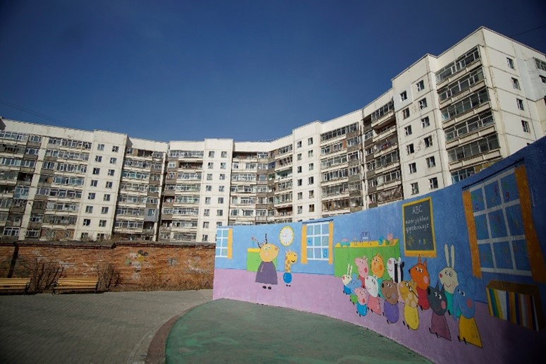 A large estate of prefabricated concrete residential buildings in Ulaanbaatar. Copyright: GIZ Mongolia