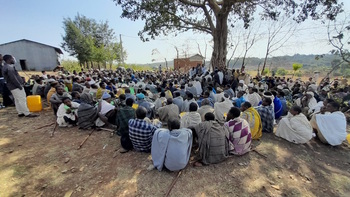 Community Meeting in Emashenkoro