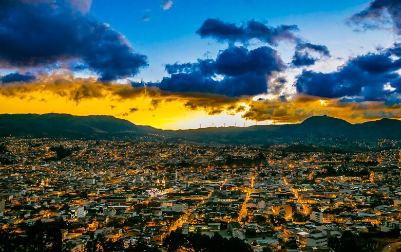 View of the town of Loja at night.