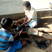 Bastar handicrafts made from bail metal, with support under the SPP © GIZ 