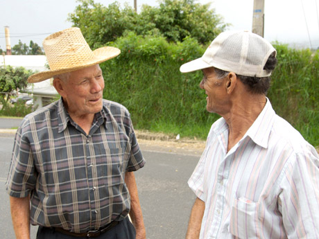 Cantillo’s reputation as an arbitrator and caring, helpful neighbour is wide spread – and people in Coris and the surrounding areas are always pleased to see him. 