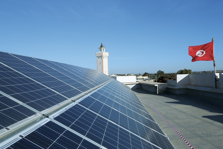 Strom aus Photovoltaik-Anlagen stellt eine wirtschaftliche Alternative zur Stromerzeugung in Tunesien dar. Foto: GIZ