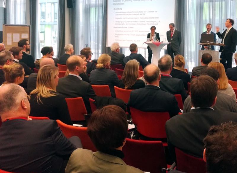 Vortragende und Publikum beim Consultingtag 2019